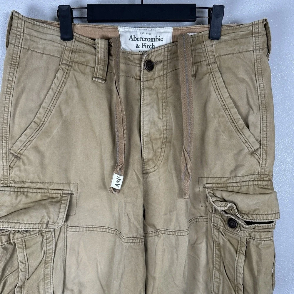 Abercrombie & Fitch Shorts Mens Size 31 Cargo Beige Khaki Cotton Pockets Preppy